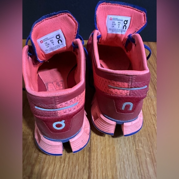 On Cloud Womens Cloud X Running Shoes Red/Flash Blue Women’s Size 5 Active - Picture 11 of 12